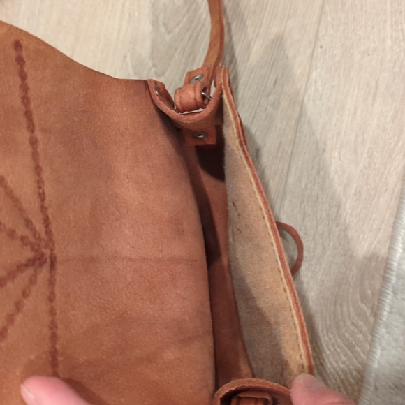 Handmade Genuine Leather Purse from Morroco - Picture 4 of 7